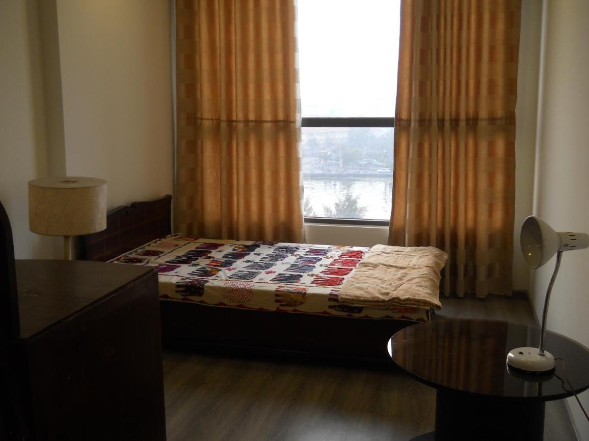 Don'S Bedroom For Only 1 Male Guest Ciudad Ho Chi Minh  Exterior foto